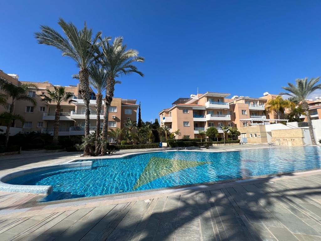 Casa Del Sol Townhouse In Iris Village Paphos Exterior photo