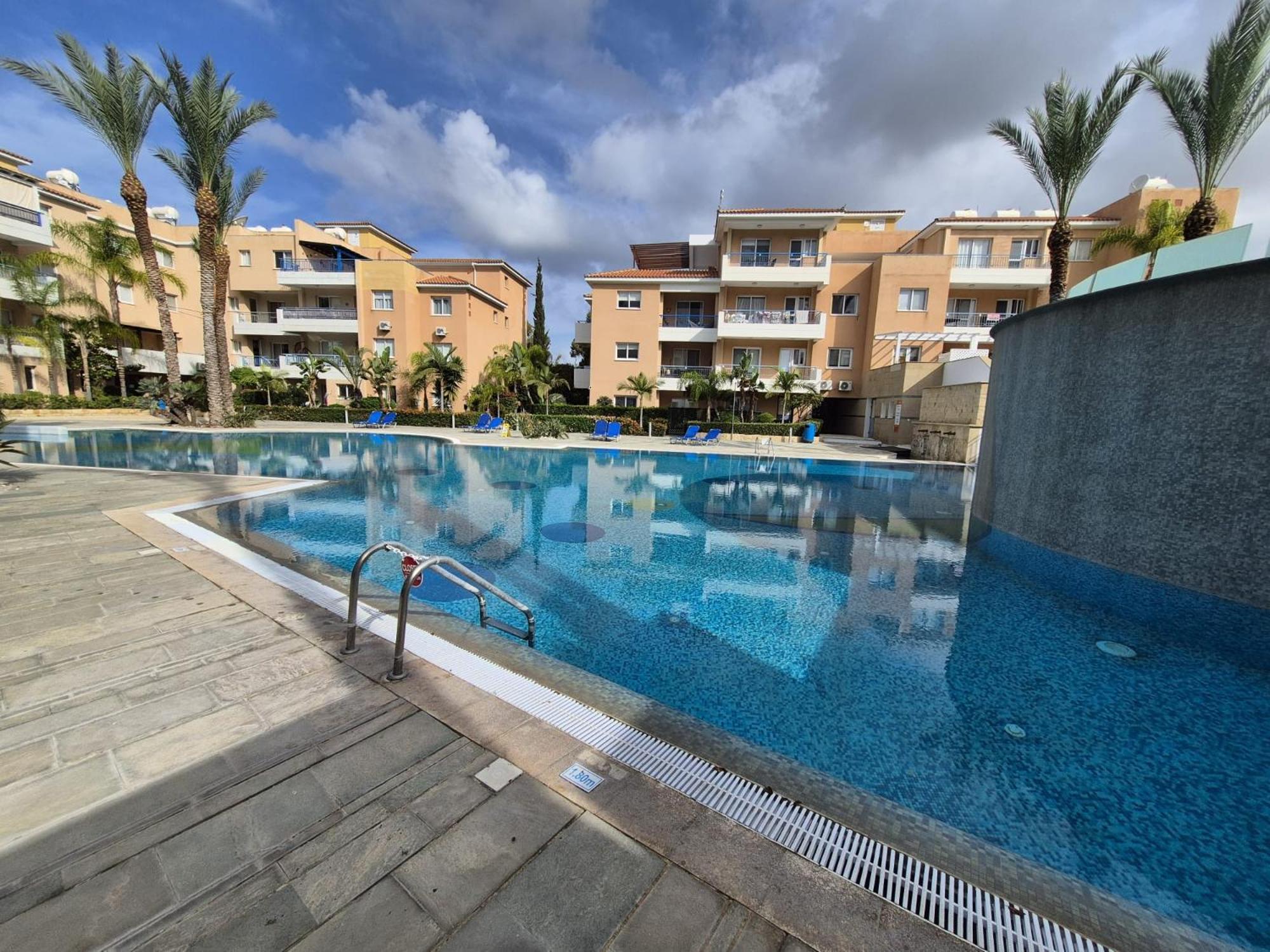 Casa Del Sol Townhouse In Iris Village Paphos Exterior photo